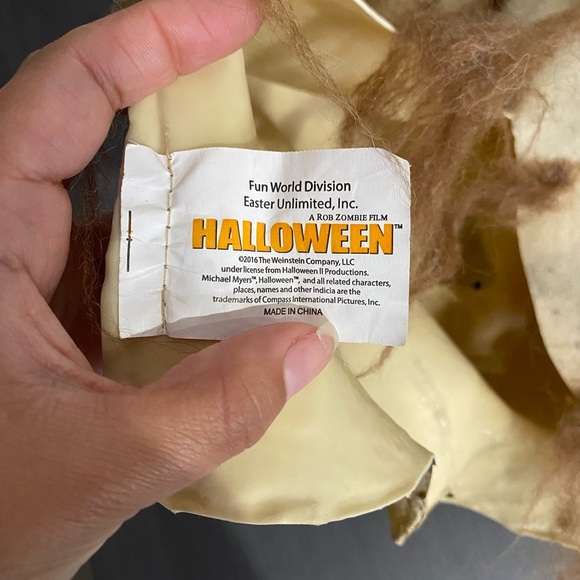 Halloween Michael Myers Mask - Picture 4 of 4